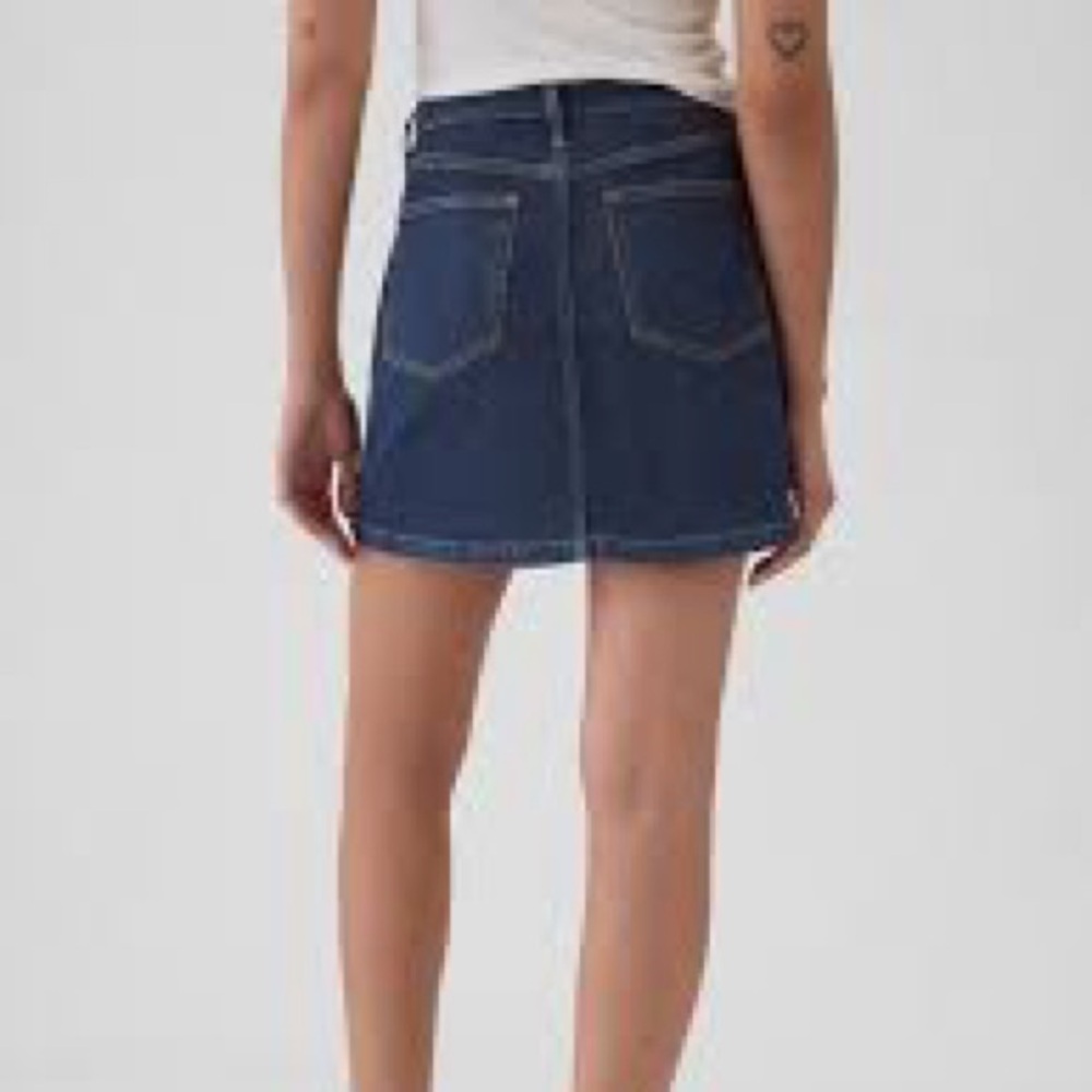 Gap stretch denim skirt-Perfect condition